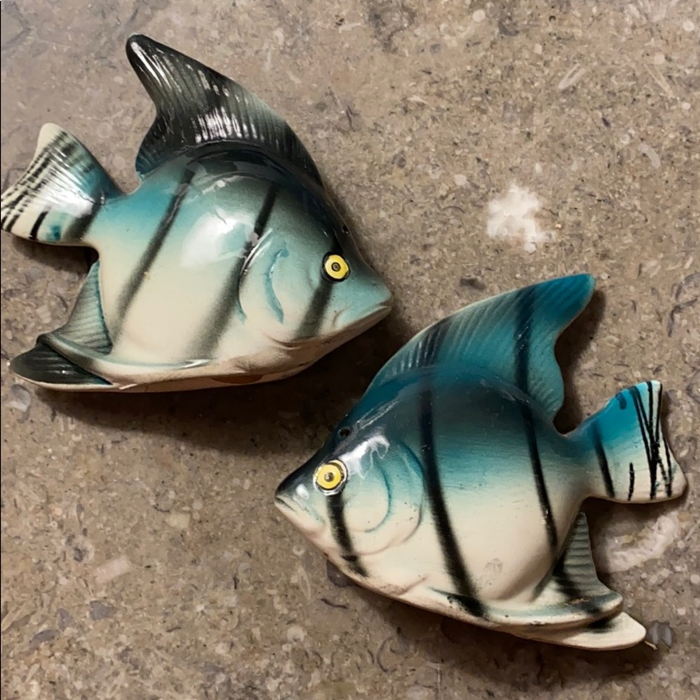 Unique  Vintage Fish salt and pepper shakers